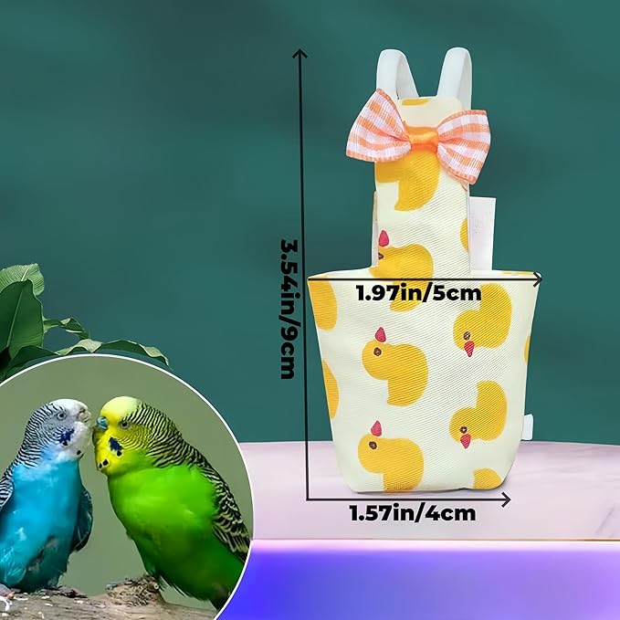 5 Pcs Bird Diapers Bird Harness Flight Suits Diapers Reusable Parrot Nappy with Waterproof Inner Layer Washable Cute Urine Wet Suit Costume for Cockatiel Conure Budgie Macaw Parakeet,M