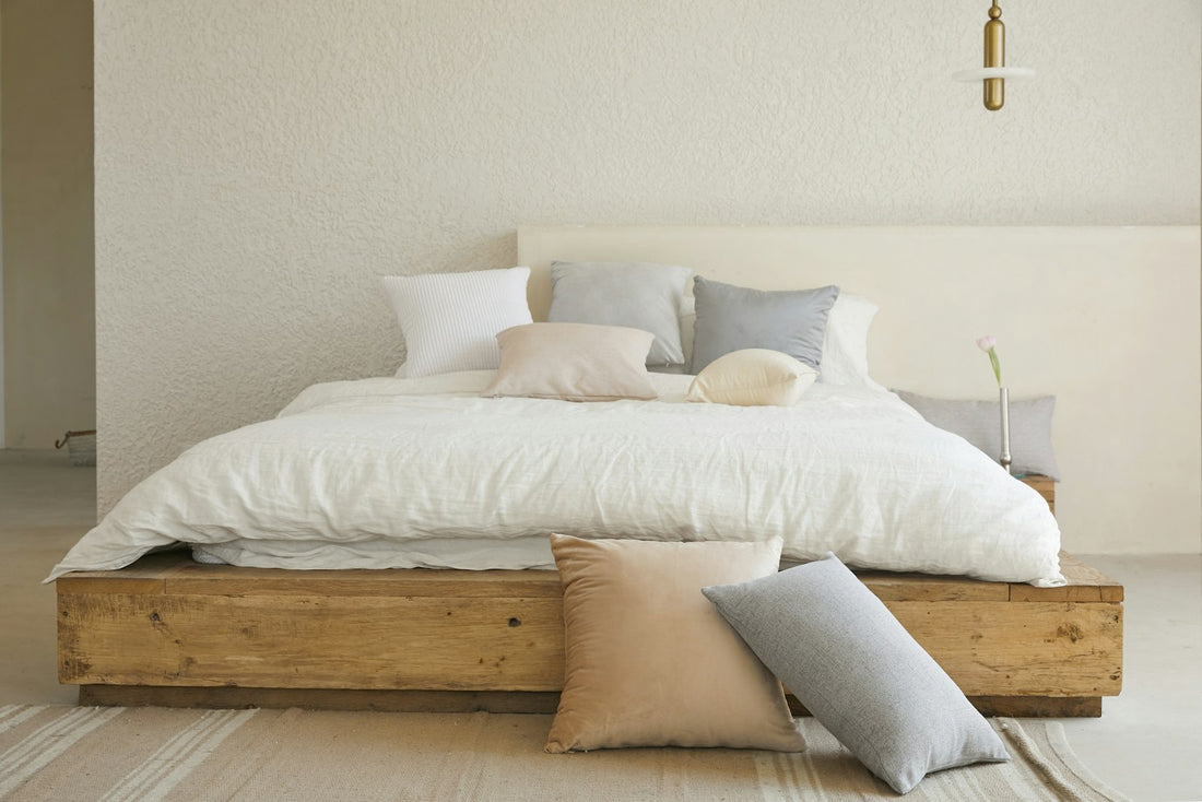 Bohemian bedroom with layered textiles, warm tones and macrame decor