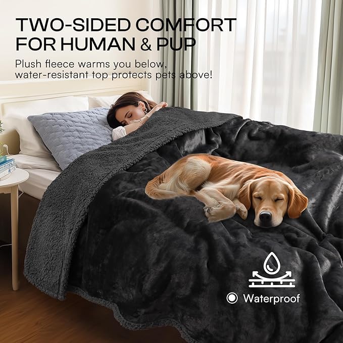 Waterproof Pet Blanket, Liquid Pee Proof Dog Blanket for Sofa Bed Couch, Reversible Sherpa Fleece Furniture Protector Cover for Small Medium Large Dogs Cats, Black Small（40" x 28"）