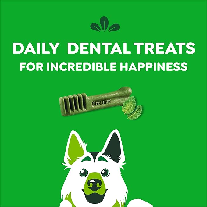 Greenies Large Dental Dog Treats, Fresh Flavor, 12 oz. Pack (8 Treats)