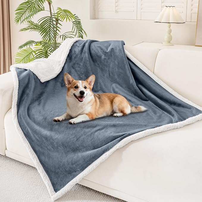 Smiry Waterproof Blanket Throw for Large Dogs, Soft Reversible Dog Blanket for Sofa Couch Bed, Washable Leakproof Sherpa Fleece Furniture Couch Protector(50"x60", Grey/White)