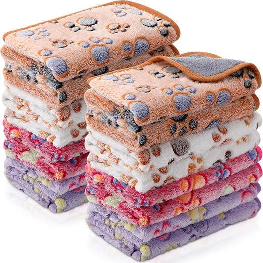 Tudomro 8 Pcs Guinea Pig Blankets Absorbent Washable Animal Fleece Bedding Cage Liners Waterproof Reusable Pet Pee Sleep Mat Pad Cover for Chinchilla Hamster Ferret(Paw,14 x 28 Inch)