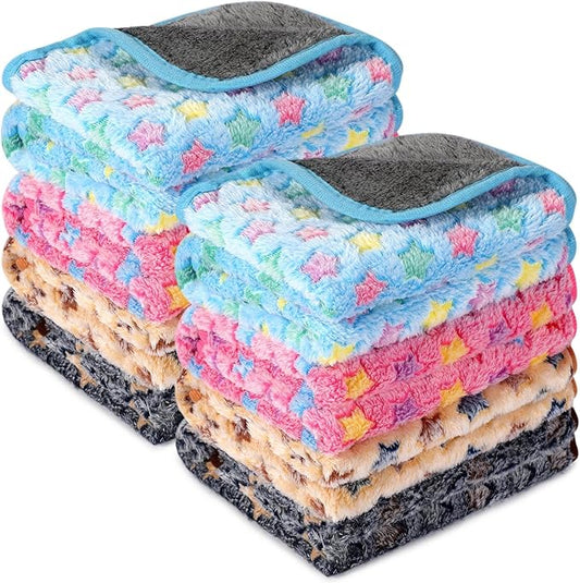 Tudomro 8 Pcs Guinea Pig Blankets Absorbent Washable Animal Fleece Bedding Cage Liners Waterproof Reusable Pet Pee Sleep Mat Pad Cover for Chinchilla Hamster Ferret(Star,12 x 12 Inch)