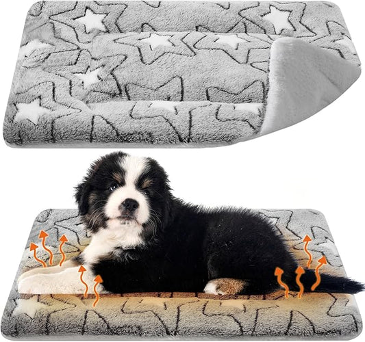 VitalCozy 2 Pack Self Warming Cat Mat Self Heating Pad Bed Reversible Machine Washable Reflects Body Heat Warm Thermal Pet Pad Crate Blanket for Feral and Indoor Cat(Double Star,20'' X 30'')