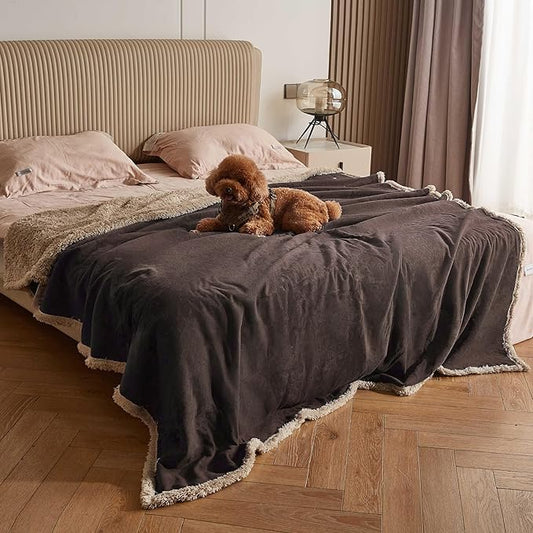 Kritter Planet Waterproof Bed Blanket for Couples, Washable Stain Proof Pad Bed Cover, Reversible Leakproof Protector, Liquid Pee Proof Blanket for Couch Sofa, 80x90 inch, King Size