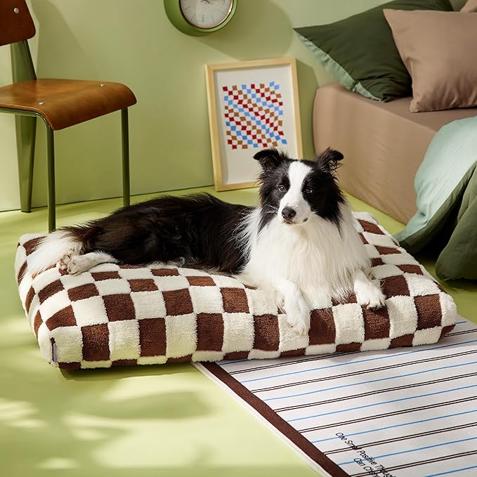 LE SURE Large Dog Beds-Thick Shredded Chopped Foam Pet Bed Indoor with Removable Cover, Cute Modern Fuzzy Plush & Anti Slip Bottom, Brown